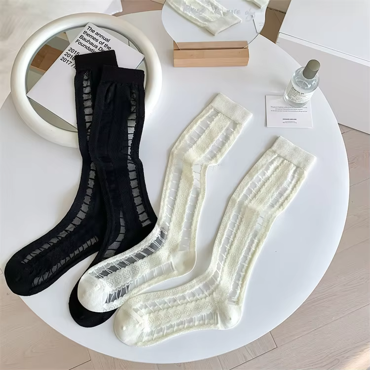 Knee Socks Stockings Women Summer Ultra-thin Transparent Crystal Silk Socks Polka Dot JK Girls Nylon Long Socks Women Stockings