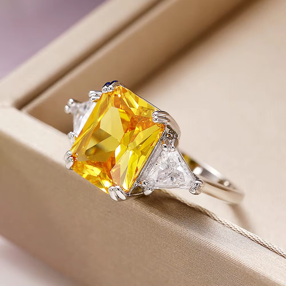 Huitan Geometric Shaped Yellow Cubic Zirconia Rings Silver Color Wedding Bands for Women Brilliant Accessories Party Jewelry